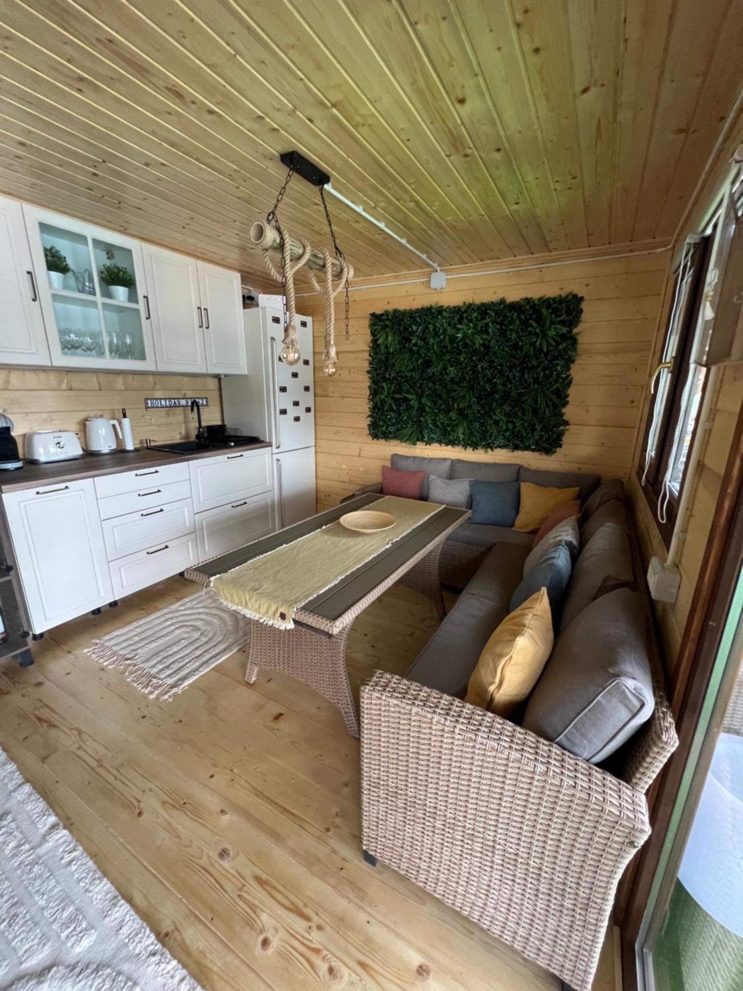 Holiday Bicaz Bungalows On The Lake Ngoại thất bức ảnh